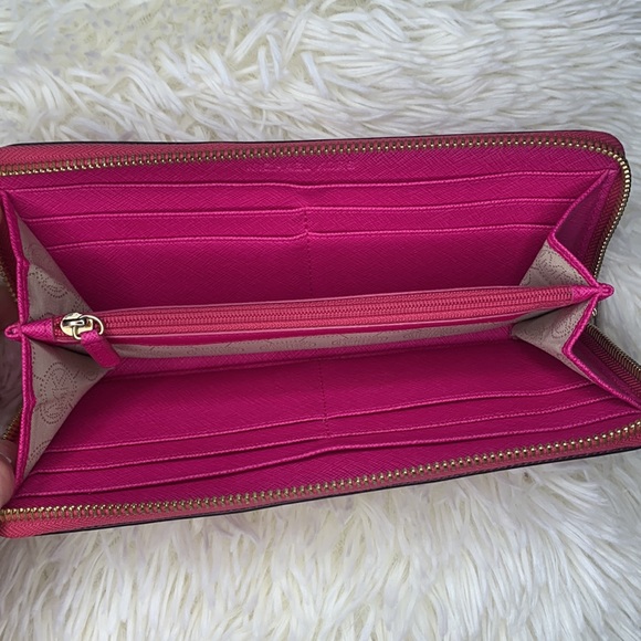 Michael Kors Crossgrain Leather Wallet - Picture 5 of 13